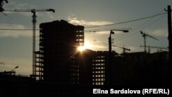 За даними пресслужби, інспекція опрацювала майже 14 тисяч повідомлень про початок робіт та понад дев’ять тисяч декларацій про готовність будівель до здачі в експлуатацію