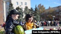 Жителі радіють звільненню міста Херсон, листопад 2022 року