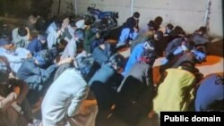 گروهی از بازداشتی‌های پس از آغاز اعتراضات که حکومت «اتباع بیگانه غیرمجاز» می‌خواند