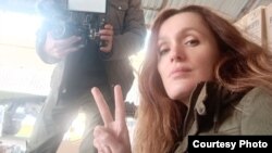 Режисерка з Дніпра Катерина Леонова розповідає про психологічну допомогу постраждалим від війни