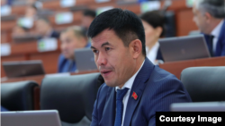 Өмүрбек Бакиров.