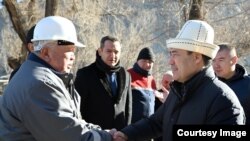 Садыр Жапаров Кадамжай сурьма комбинатына барды. 25-декабрь, 2022-жыл