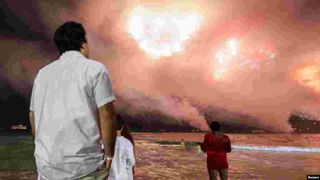 Рио-де-Жанейродогү майрамдык түн.