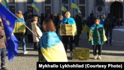 «Починаються вирішальні місяці війни»: Українці у Мюнхені закликають надати важку зброю (фоторепортаж)