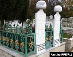 Әдирнекапы зиратында әүлия кабере