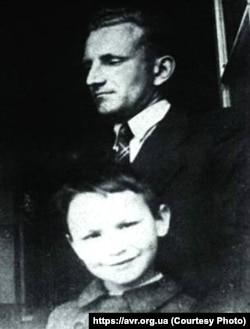 Роман Шухевич із сином Юрієм