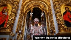 Глава ПЦУ митрополит Київський і всієї України Епіфаній під час богослужіння в Успенському соборі Києво-Печерської лаври. Київ, 7 січня 2023 року