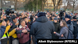 Бишкектеги митингдердин бири. Архив.