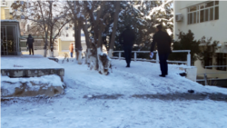 Türkmenistanda adaty bolmadyk aýaz saklanýar, ýylanmak meselesi güýçlenýär