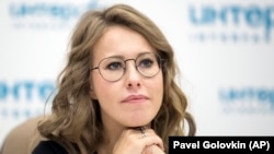 Ռուս հեռուստաաստղ Քսենյա Սոբբչակ, արխիվ