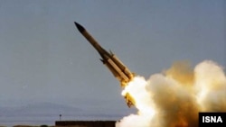 قطعنامه ۲۲۳۱ شورای امنیت از ایران خواسته است که از توسعه موشک‌های بالیستیک که قابلیت حمل کلاهک هسته‌ای داشته باشند، خودداری کند.