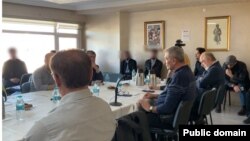 Чарада катнашучылар