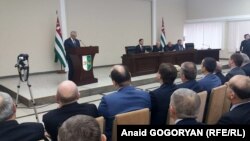 Речь президента Рауля Хаджимба была наиболее продолжительной и касалась весьма разных тем