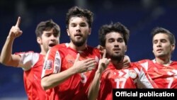 Футболбозони тоҷик