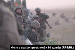 Бійці 80-ої ОДШБр