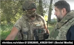 Заступник комбрига 810-ї обрмп ЧФ РФ із позивним «Боцман» (ліворуч)