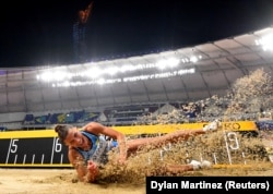 Зараз Бех-Романчук виступає і у потрійному стрибку, і в стрибках у довжину