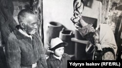 Кадр из фильма «Белый пароход»