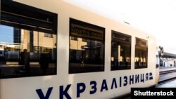 Акціонерна компанія «Укрзалізниця» уточнила дати останніх рейсів пасажирських поїздів