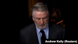 Попередні звинувачення у ненавмисному вбивстві з Алека Болдуїна зняли в квітні 2023 року