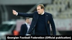 Владимир Вайсс