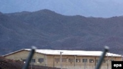 مجموعه غنی سازی اورانيوم نطنز در مساحتی به وسعت صد هزار متر مربع واقع شده است