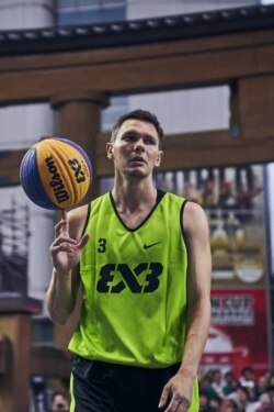 Дмитро Кривенко