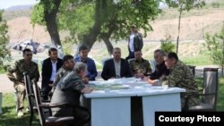 Встреча Камчыбека Ташиева с Абдусаломом Азизовым. 17 мая 2022 года. 