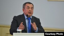 Тенгиз Болтурук.