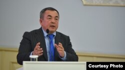 Тенгиз Болтурук. 