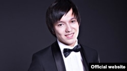 Димаш Кудайберген, обладатель Гран-при международного конкурса исполнителей эстрадной песни «Славянский базар — 2015» в Витебске.