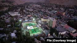 نمایی از شهر خاروغ در بدخشان کوهستانی