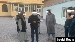 Милиция тараткан сүрөт.