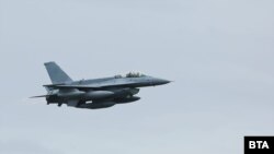 F-16