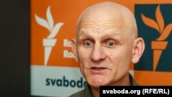 Алесь Бяляцкі