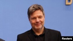 Роберт Хабек.