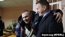 Василь Ганиш із адвокатом. Київ, 14 січня 2016 року