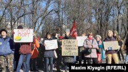 Ռուսաստան-Սանկտ Պետերբուրգում մի խումբ մարդիկ բողոքում են ընդդեմ Սահմանադրության փոփոխությունների, 15 մարտի, 2020թ. 