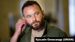 Олександр Дубінський раніше заявляв, що Ютуб-канал приносить йому близько 3,5 тисяч доларів доходу на місяць