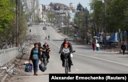 Уцекачы з Марыюпаля, красавік 2022