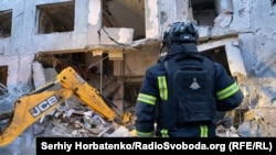 Наслідки однієї з попередніх атак РФ у Костянтинівці