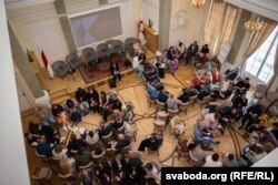 Праца ў групах на канферэнцыі