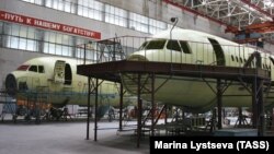 Казанның Горбунов исемендәге авиация заводы (архив фотосы)
