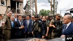 Մակրոնը, Շոլցը և Դրագին Իրպինում, 16-ը հունիսի, 2022թ․