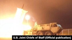 Germany says that air-defense units would help Poland secure its airspace after a stray missile crashed and killed two people in Poland last week. (file photo)