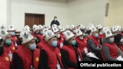 Өткөн айда Түштүк Кореяга кыргызстандык жарандардын тобу иштегени кеткен.