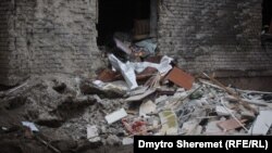 Наслідки влучення російської ракети С-300 по центру Запоріжжя. Серед поранених – діти (фотосвідчення)