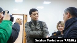 "Азаттыктын" кабарчылары сотто. Бишкек.  26-январь, 2023-жыл.