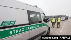 Польска-беларуская мяжа ў Баброўніках, архіўнае фота