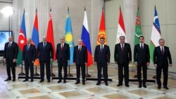 Հայաստանի վարչապետն ի վերջո մեկնեց Սանկտ Պետերբուրգ